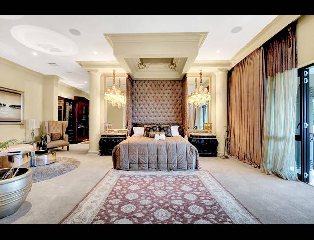 5 BEDROOM HOUSE FOR SALE IN SANDHURST
